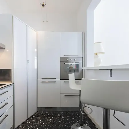 Valverde 6 * Verona
